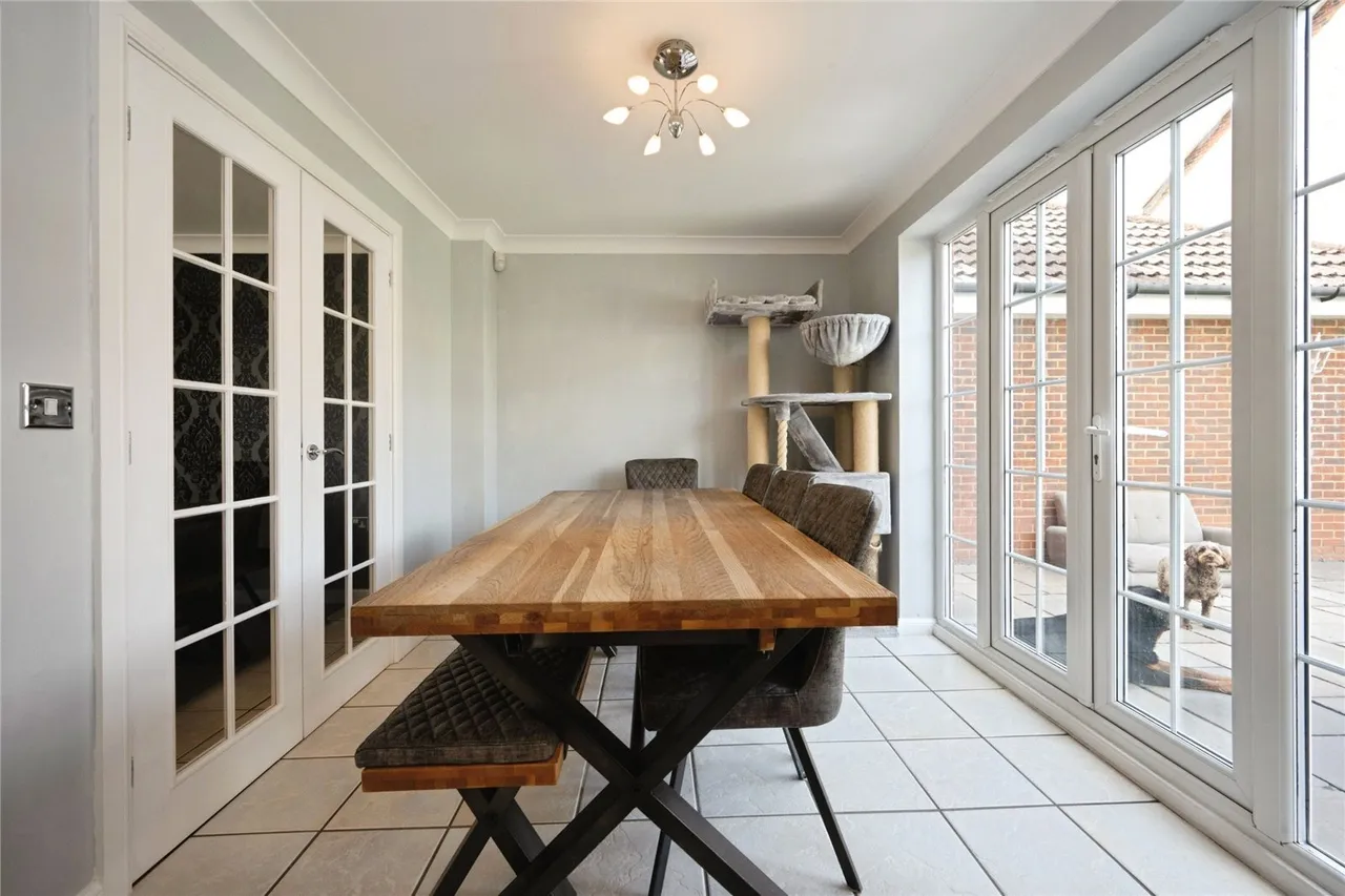 Nicolson Drive, Leighton Buzzard, LU7, photo 7
