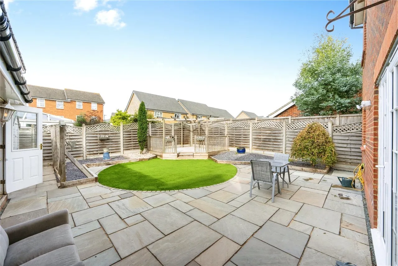 Nicolson Drive, Leighton Buzzard, LU7, photo 25