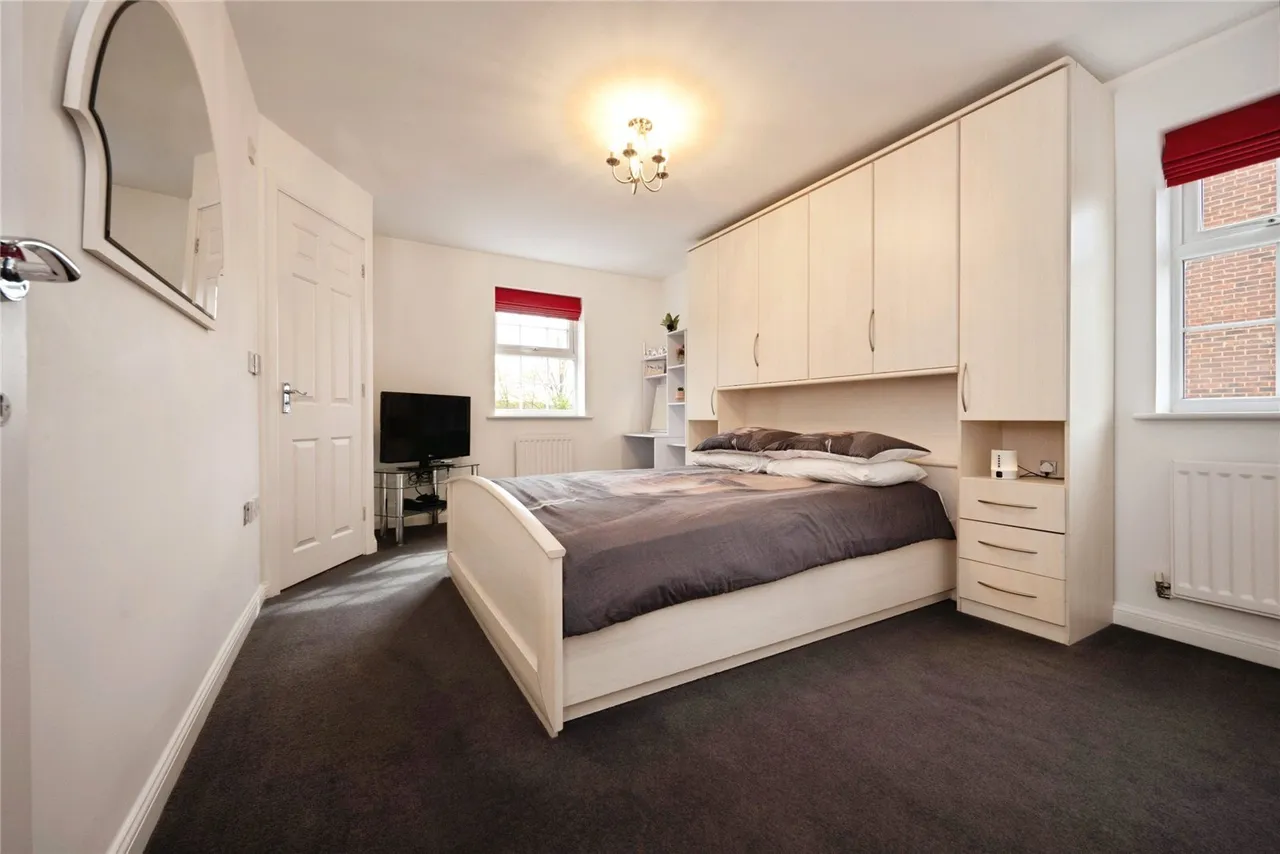 Nicolson Drive, Leighton Buzzard, LU7, photo 15
