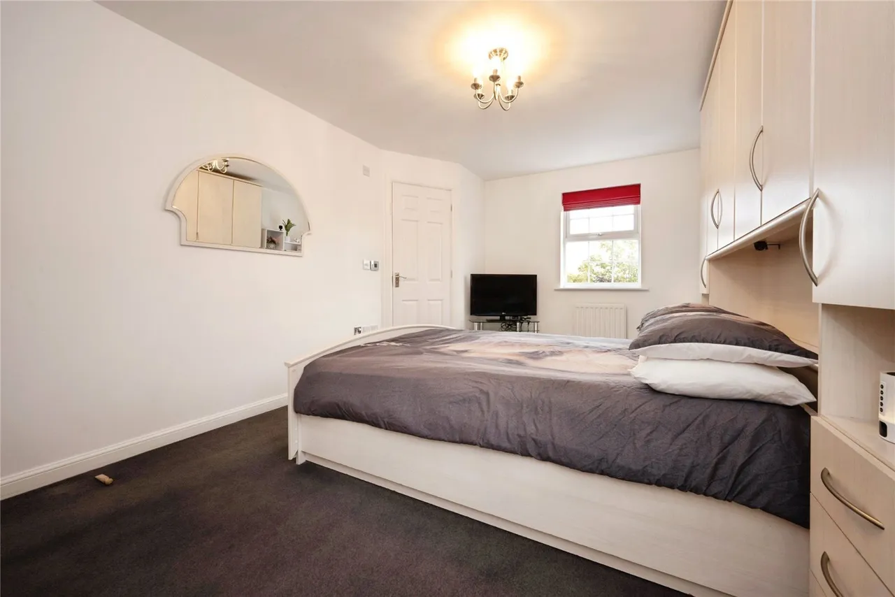 Nicolson Drive, Leighton Buzzard, LU7, photo 14
