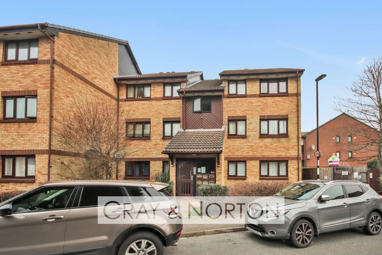 2 bed flat for sale — Adams Way, Addiscombe, CR0 6XN