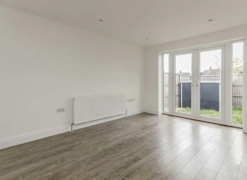Shelson Avenue, Feltham, TW13, photo 6