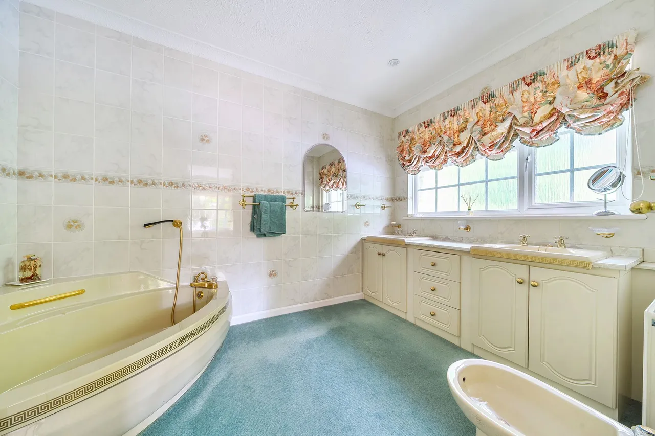 Sunset Lane, West Chiltington, RH20, photo 19