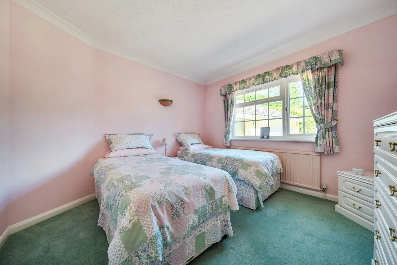 Sunset Lane, West Chiltington, RH20, photo 22