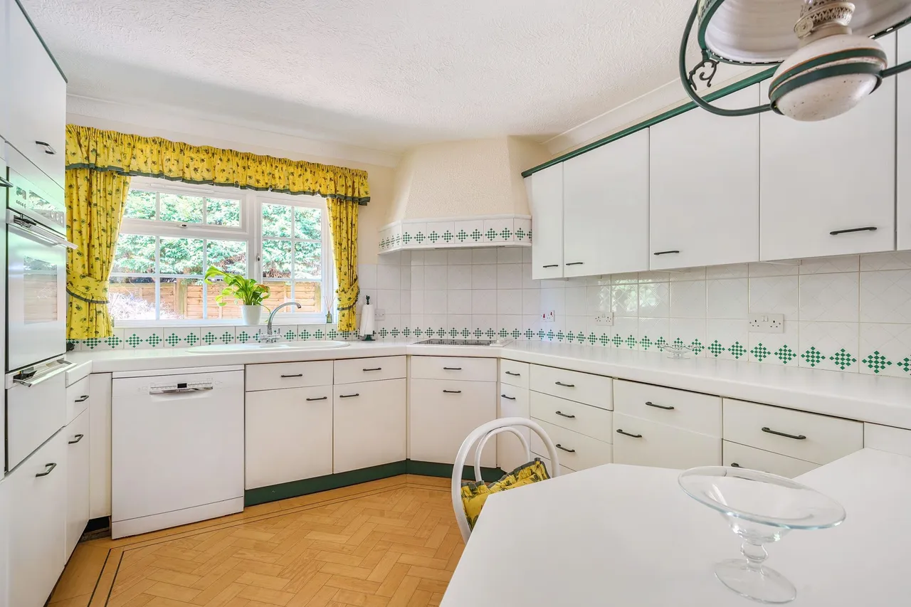 Sunset Lane, West Chiltington, RH20, photo 7