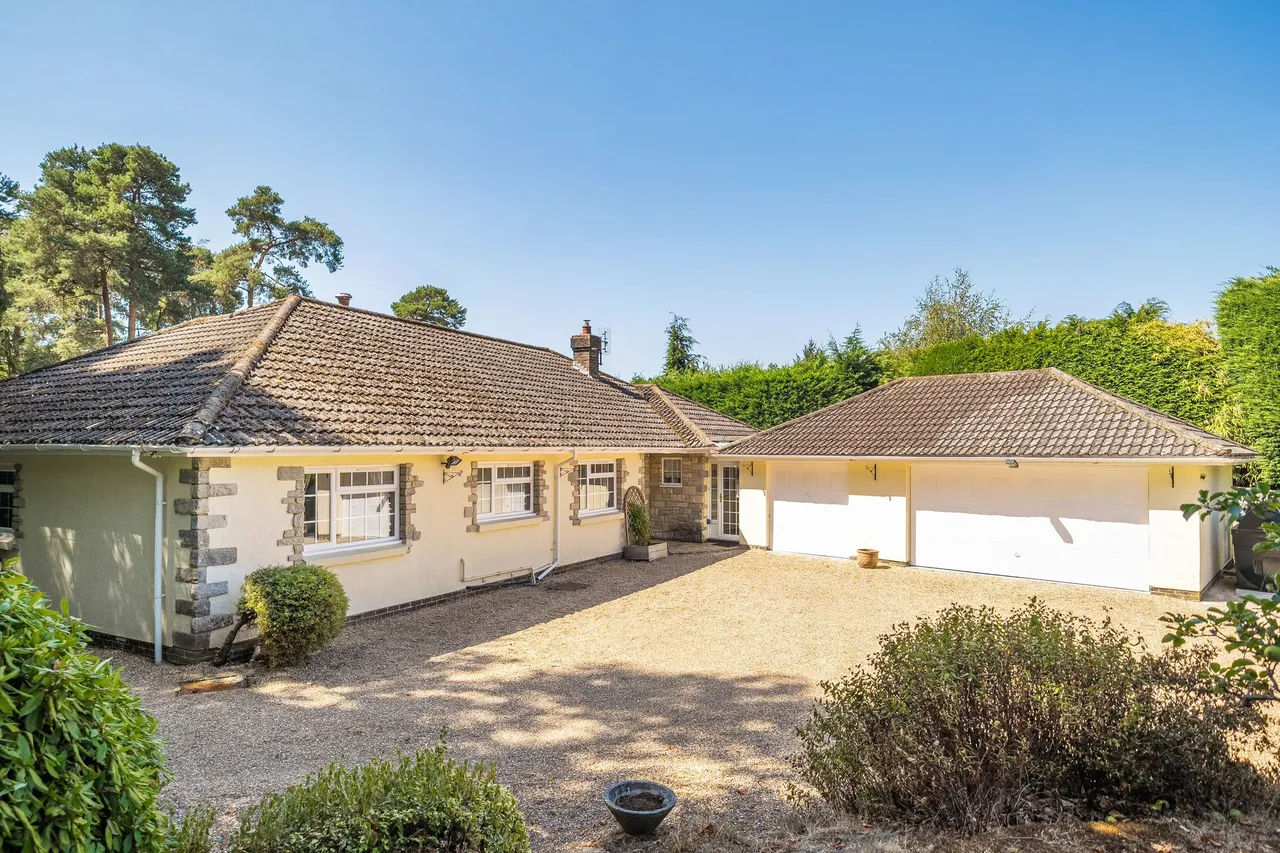 Sunset Lane, West Chiltington, RH20, photo 29