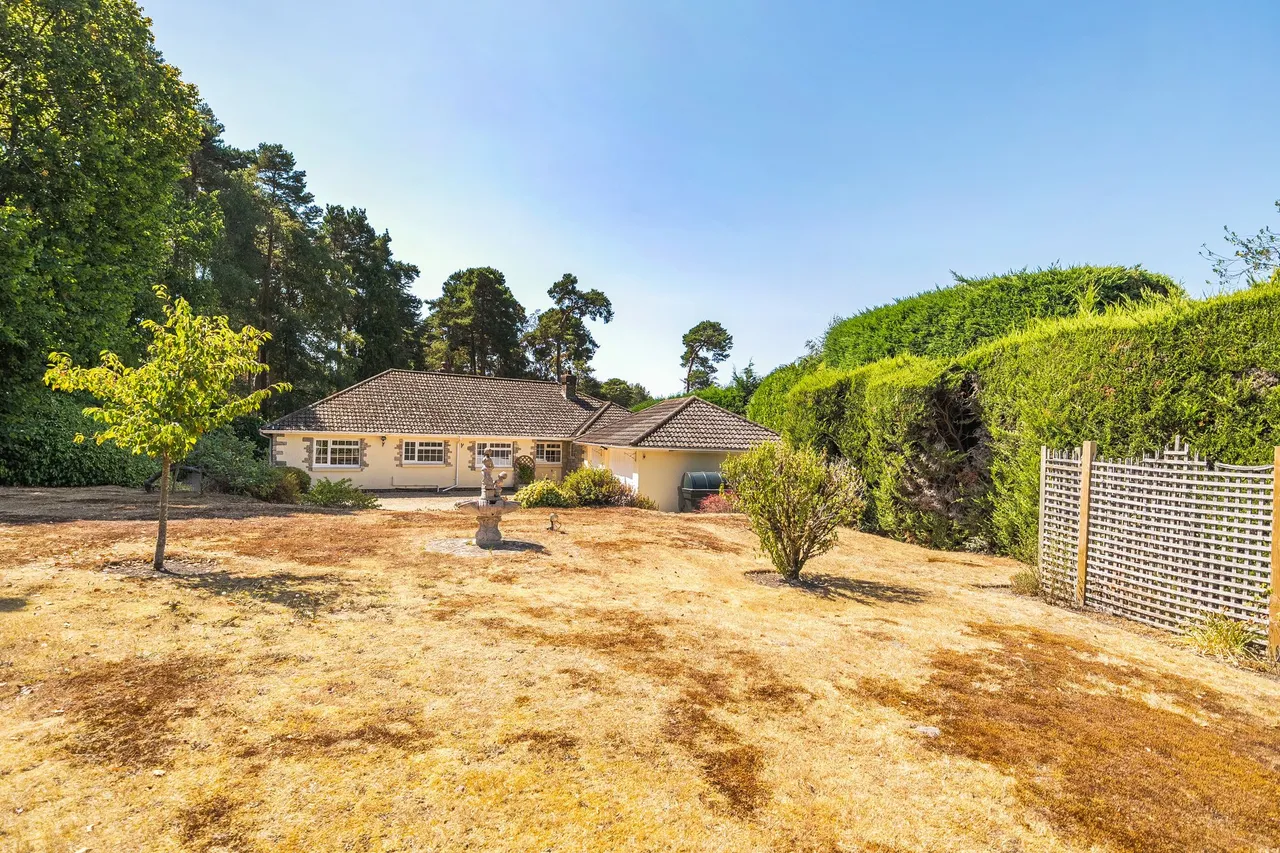Sunset Lane, West Chiltington, RH20, photo 27
