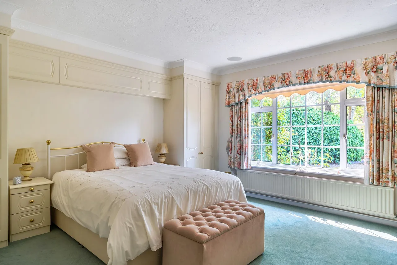 Sunset Lane, West Chiltington, RH20, photo 16