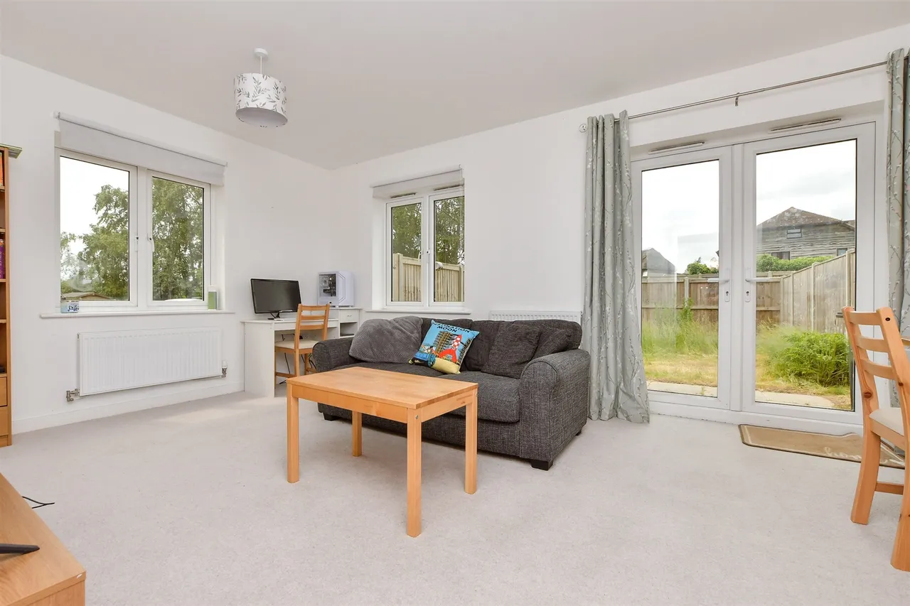 Saxon Way, Cliffsend, CT12, photo 3