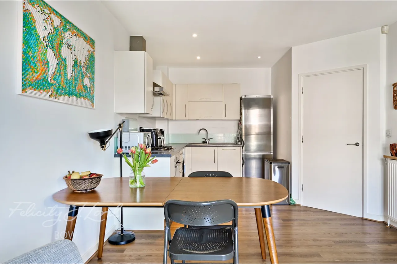 Violet Road, London, photo 12