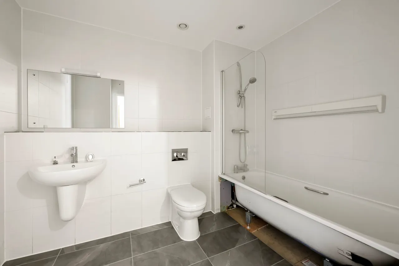 Flat 9, 35 Streatham Place, London, SW2 4AQ, photo 6