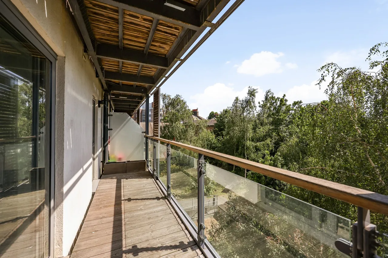 Flat 9, 35 Streatham Place, London, SW2 4AQ, photo 9