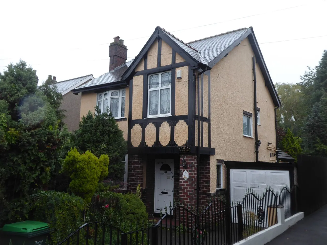 3 bed house for sale, Park Lane, Wednesbury