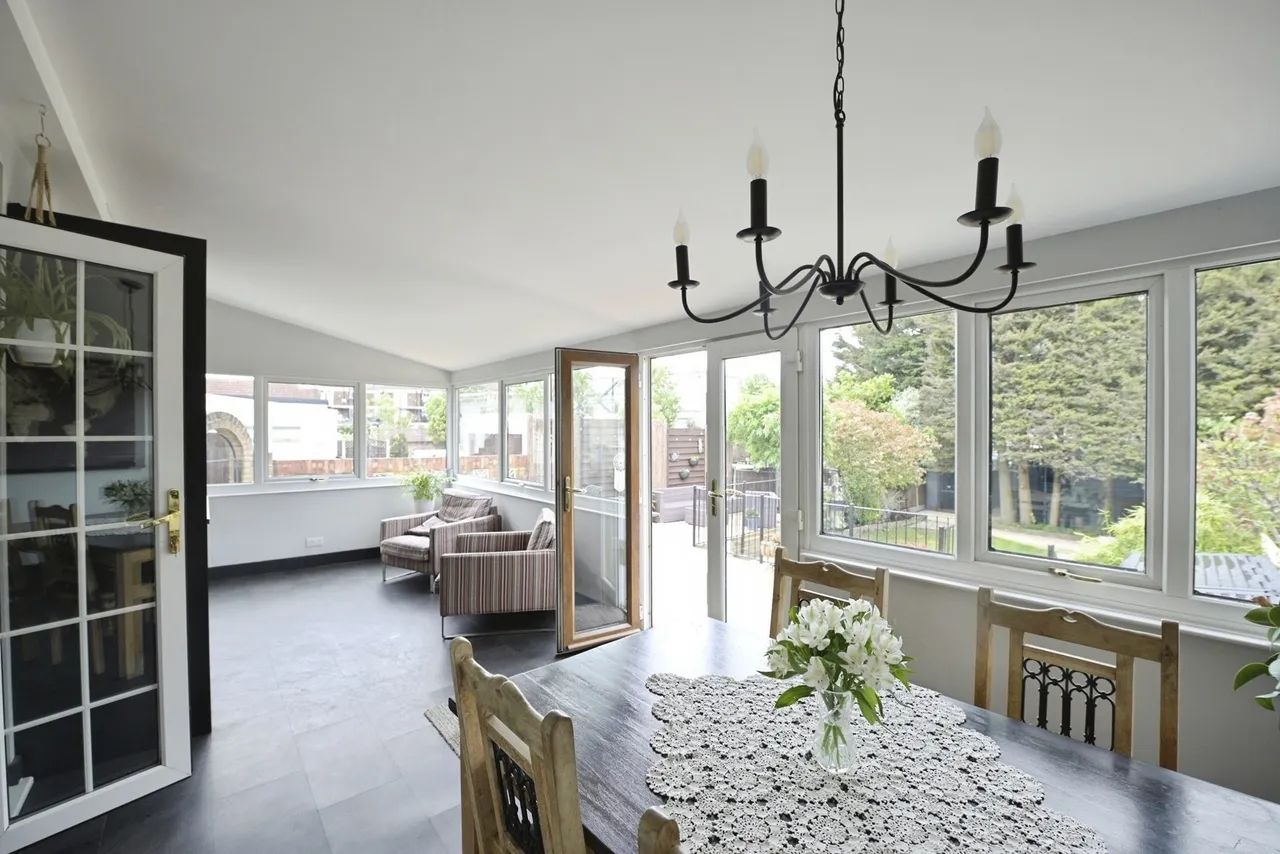 Heather Drive, Rise Park, Romford, RM1, photo 7