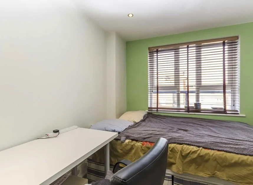 Royal Quarter, Kingston Upon Thames, KT2, photo 5