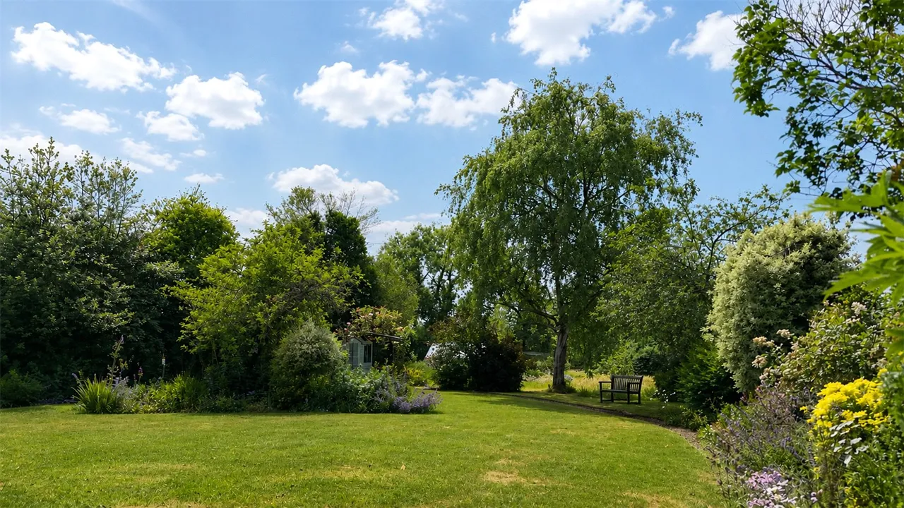Belbins, Romsey, Hampshire, SO51 0PE, photo 31
