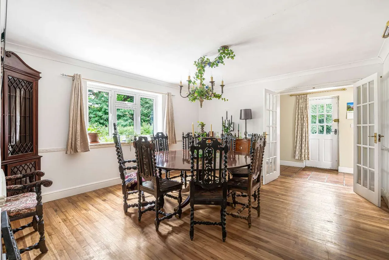 Heath End, Petworth, West Sussex, GU28 0JG, photo 12