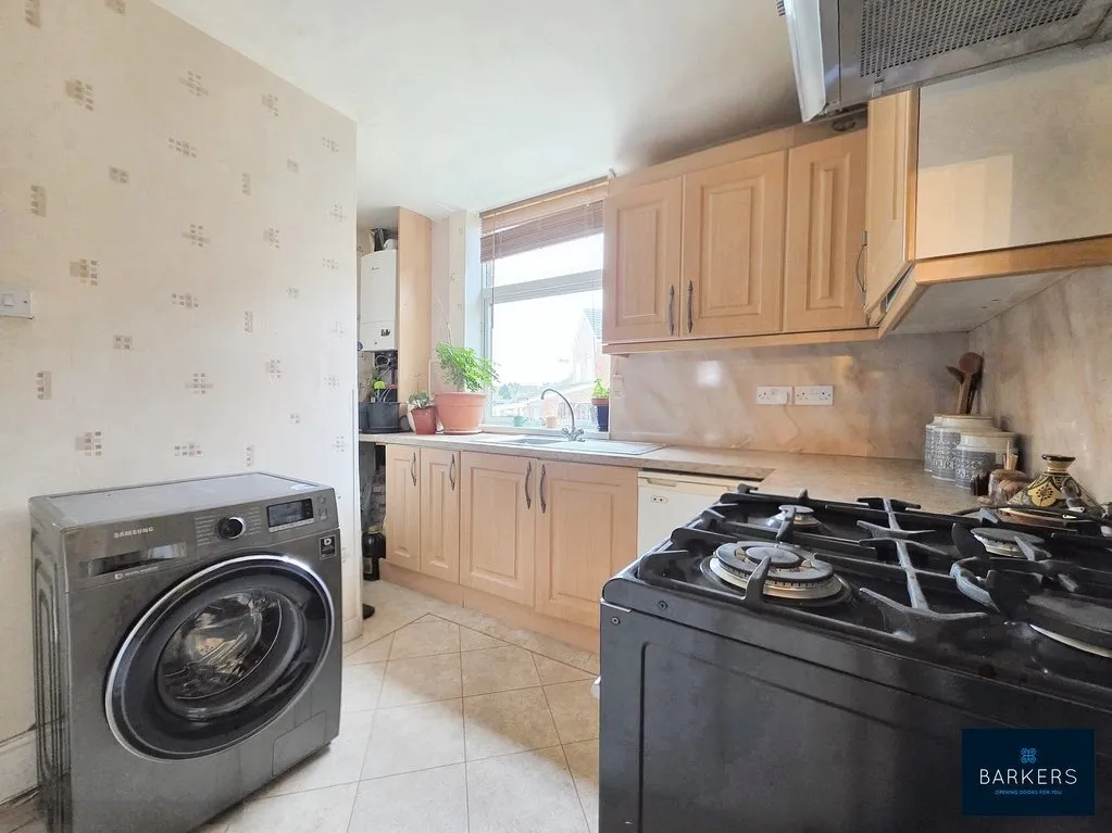 Halifax Road, Batley WF17 7RE, photo 19
