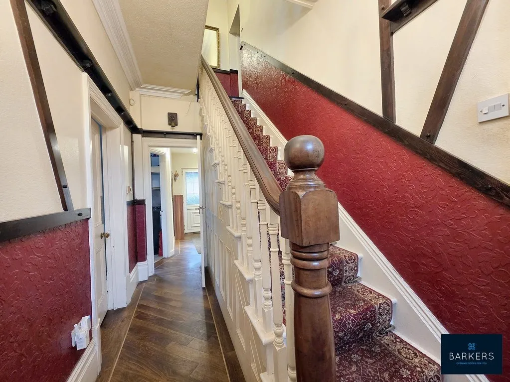 Halifax Road, Batley WF17 7RE, photo 12