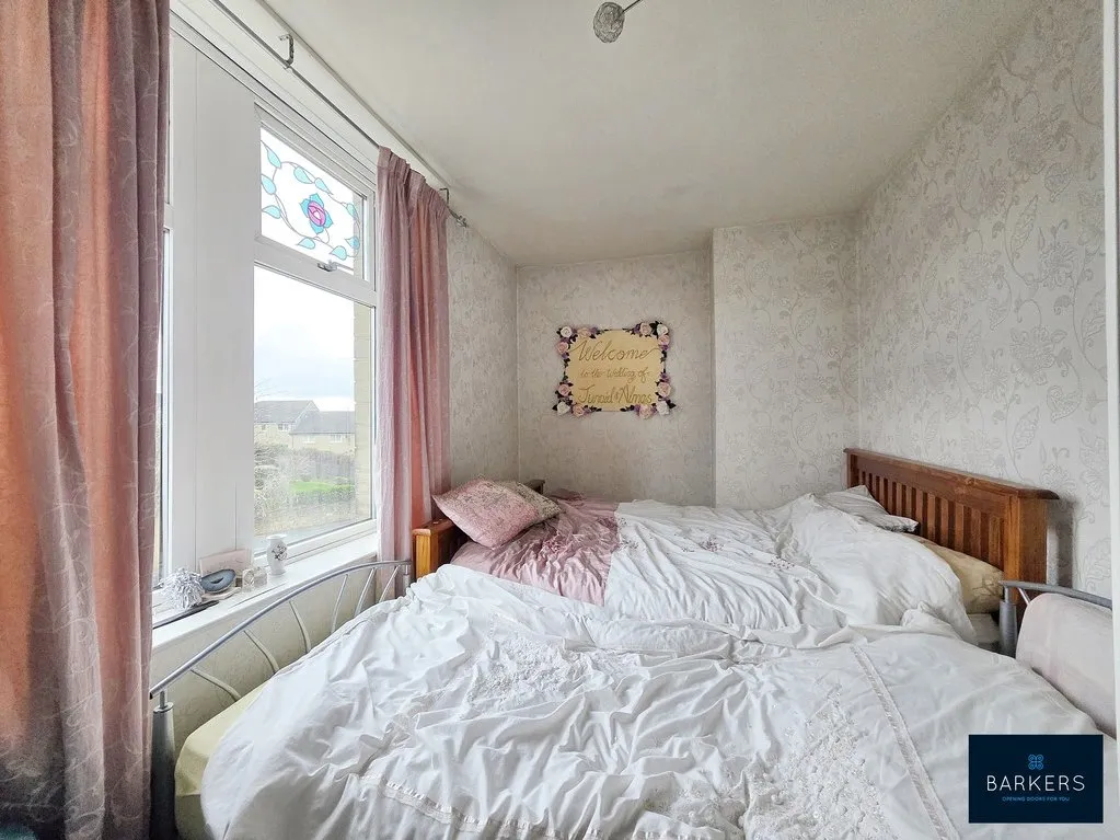 Halifax Road, Batley WF17 7RE, photo 24
