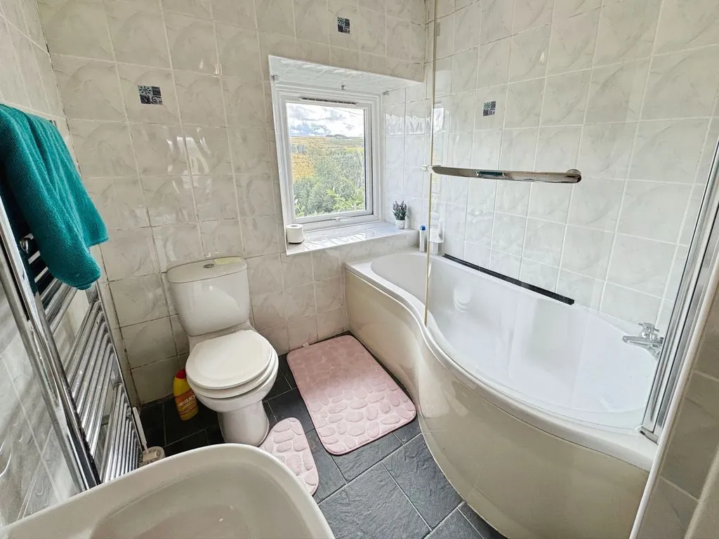Newcastle Upon Tyne NE19 1RH, NE19, photo 8
