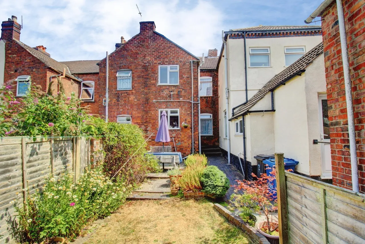 Cross Street, Tamworth, B77, photo 12