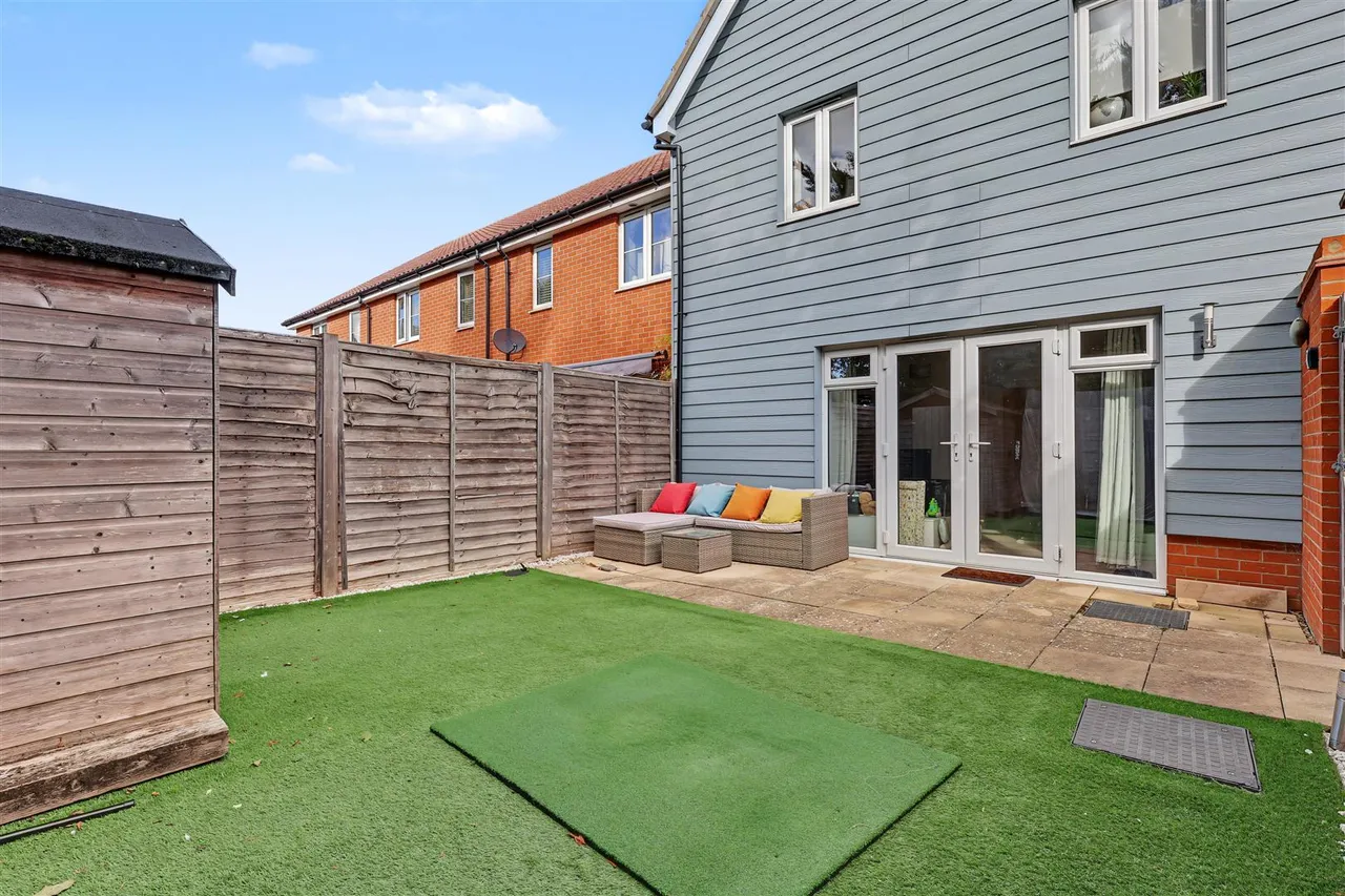 Valerian Gardens, Soham, CB7, photo 17