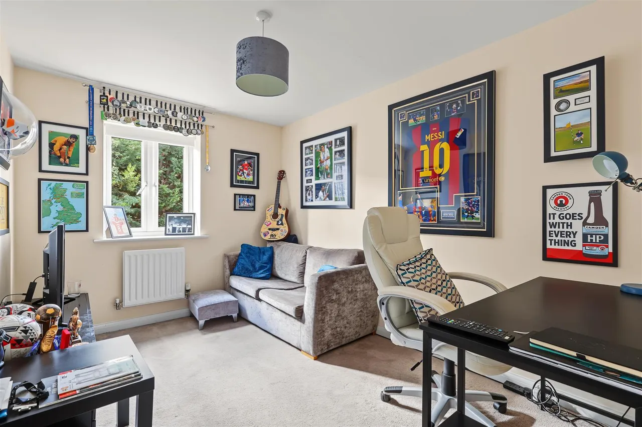Valerian Gardens, Soham, CB7, photo 13