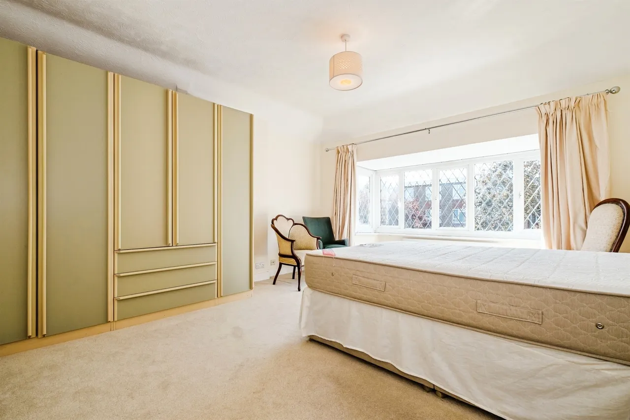 Wallace Avenue, Worthing, BN11, photo 8