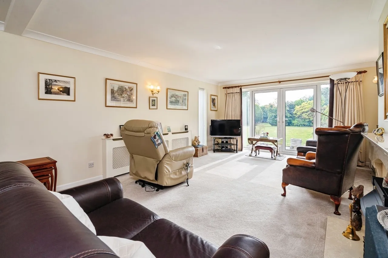 Charles Close, Wroxham, Norwich, Norfolk, NR12, photo 2