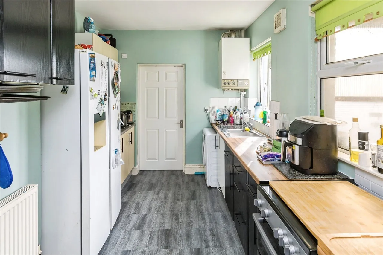 Rhosddu, Wrexham, LL11, photo 5