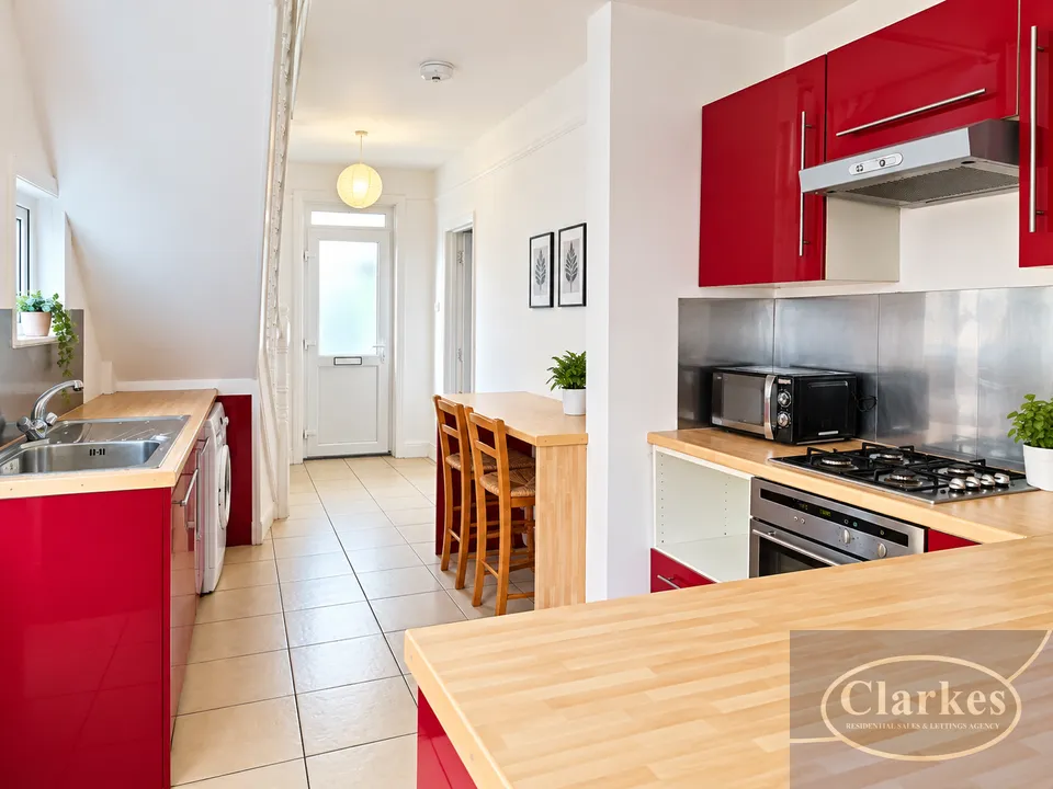 Castle Road, Winton, photo 3