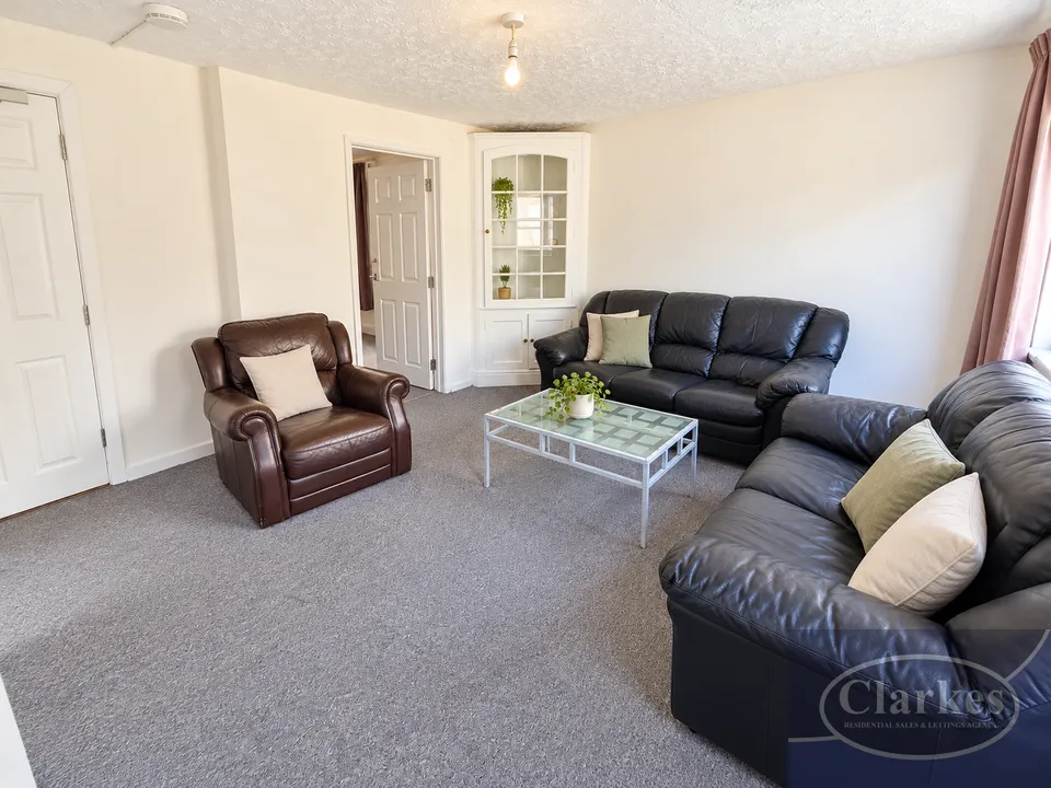 Castle Road, Winton, photo 4