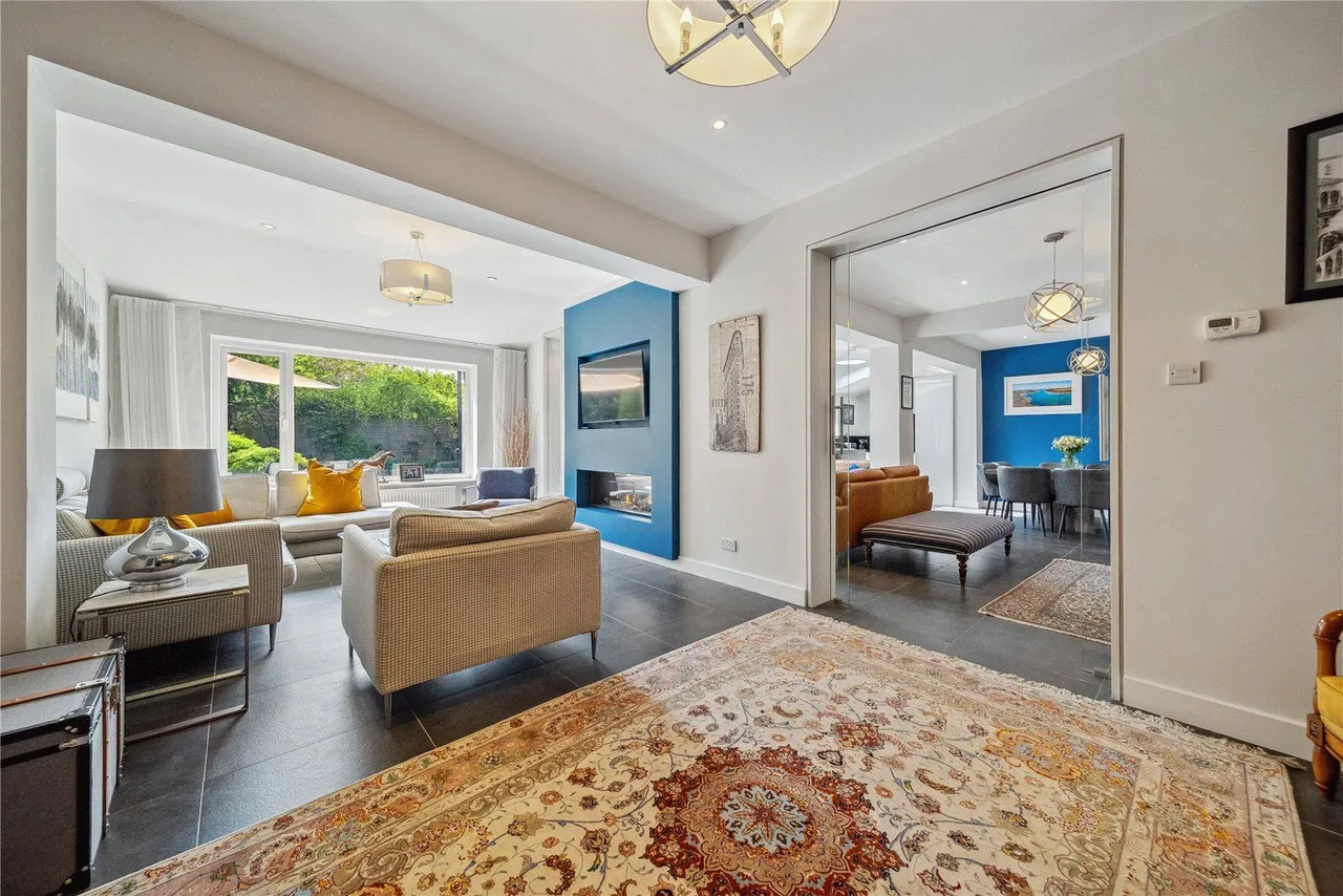 Dunstarn Drive, Leeds, LS16, photo 9