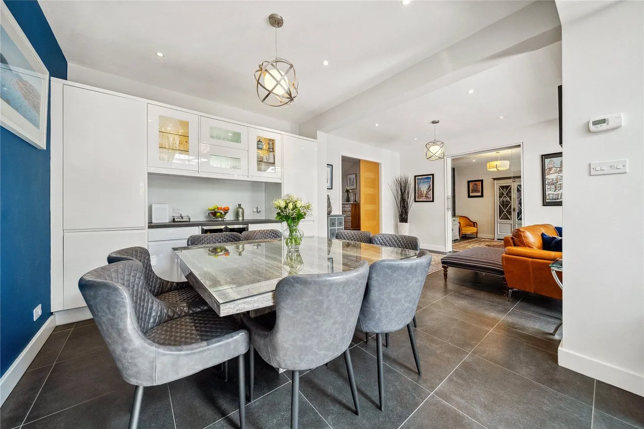 Dunstarn Drive, Leeds, LS16, photo 6