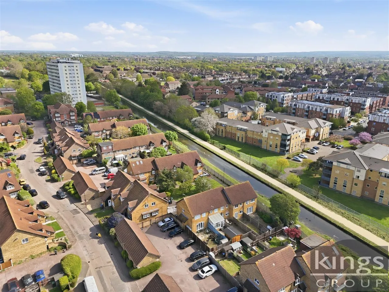 Mahon Close, Enfield, photo 9