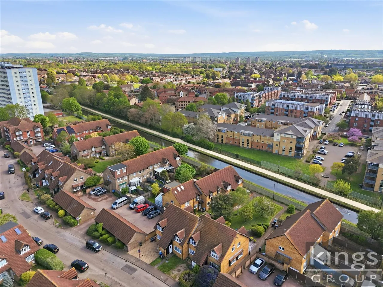 Mahon Close, Enfield, photo 8