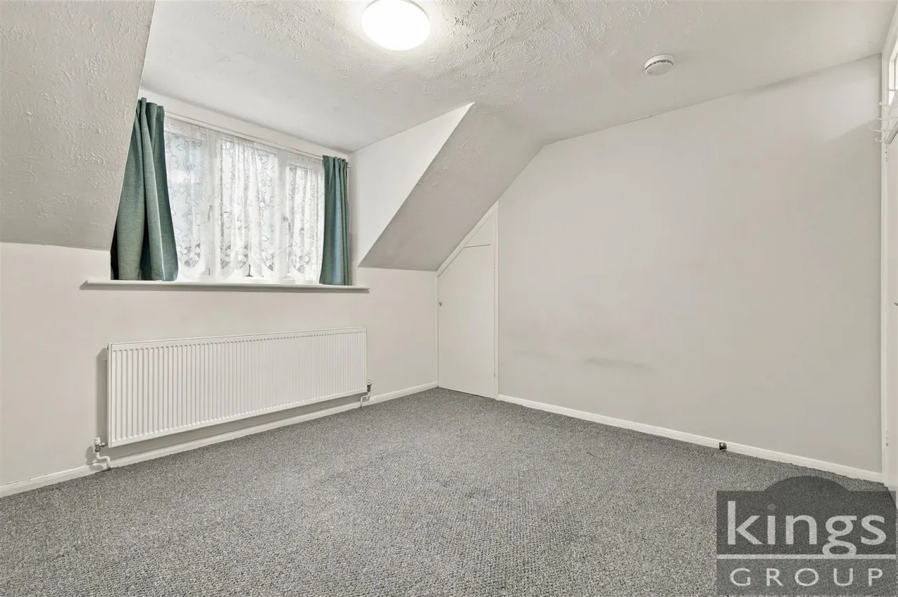 Mahon Close, Enfield, photo 5