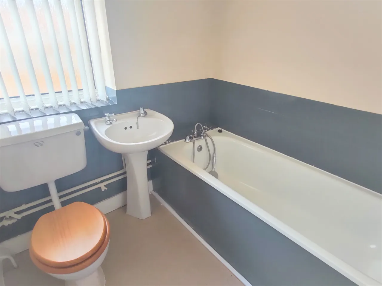 Poplar Close, Honington, IP31, photo 8