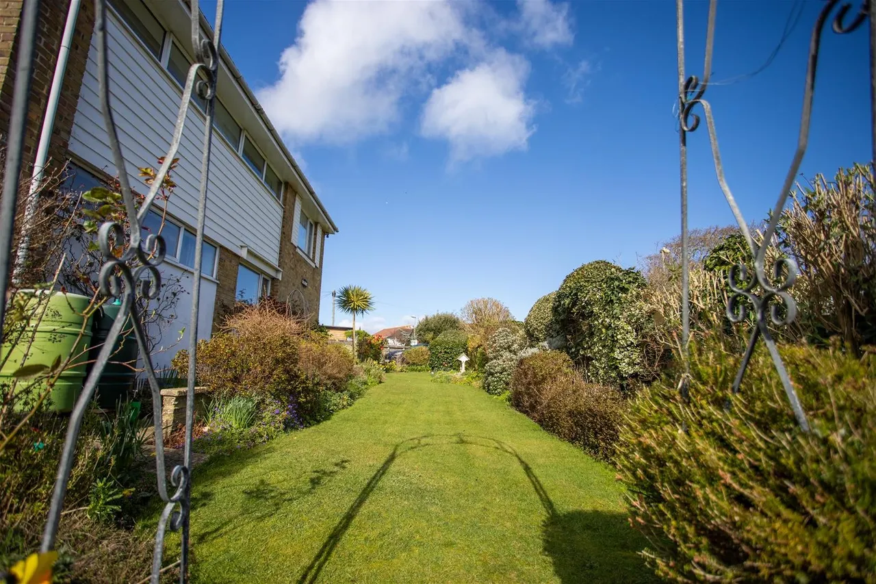 Crofton Lane, Hill Head, Fareham, photo 20