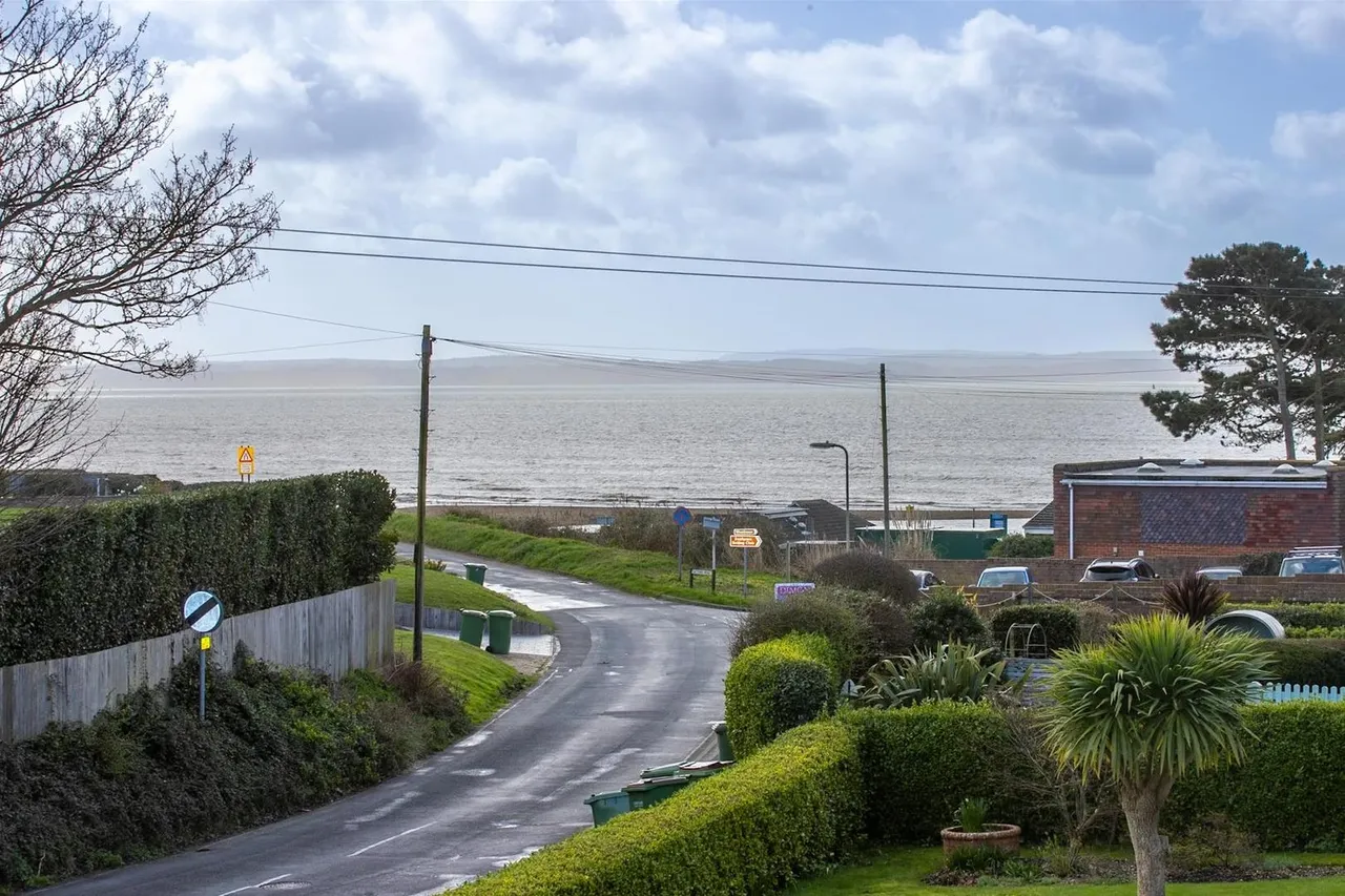 Crofton Lane, Hill Head, Fareham, photo 4
