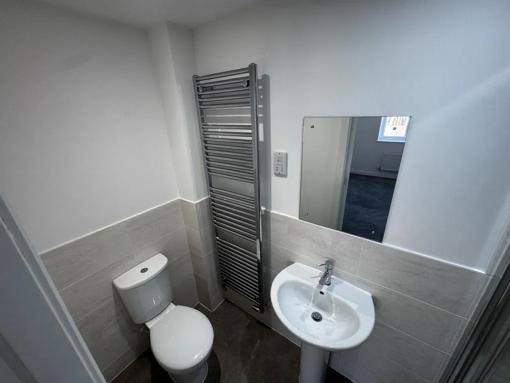 Canons Close, Priors Hall, NN17, photo 6