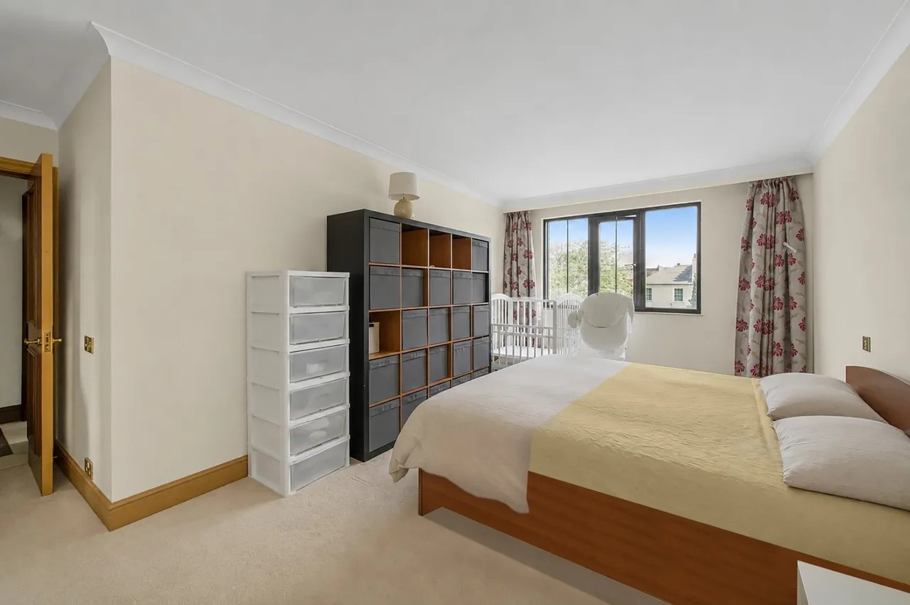 Wellington Road, St John's Wood, NW8, photo 5