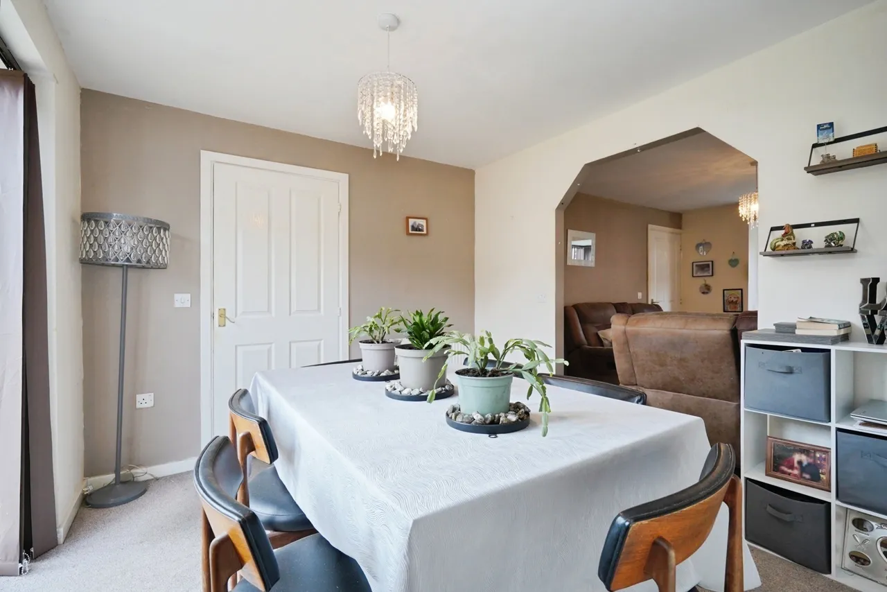 Hevea Road, Burton-on-Trent, DE13, photo 9