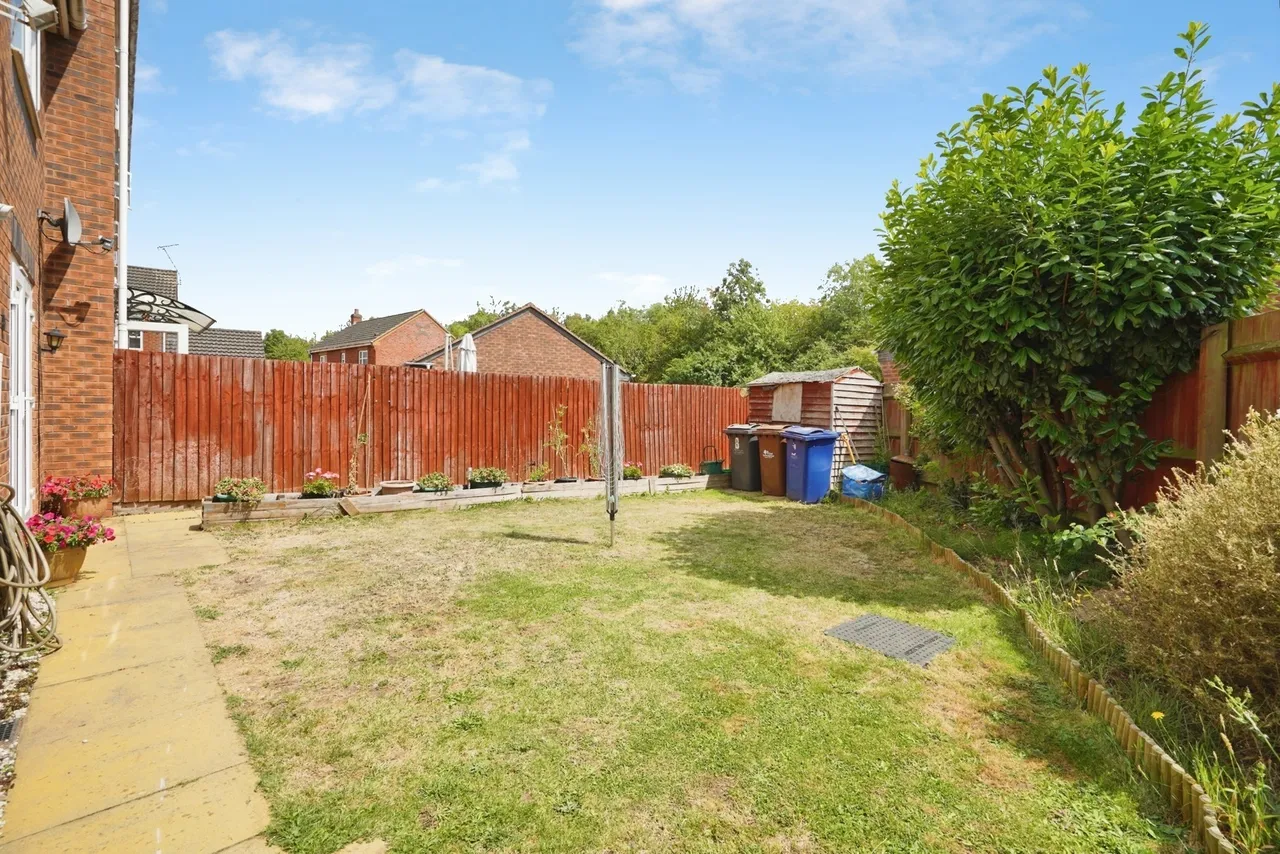 Hevea Road, Burton-on-Trent, DE13, photo 6