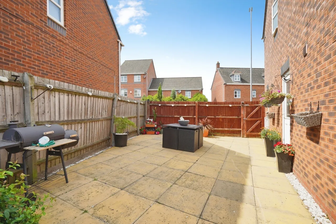 Hevea Road, Burton-on-Trent, DE13, photo 23