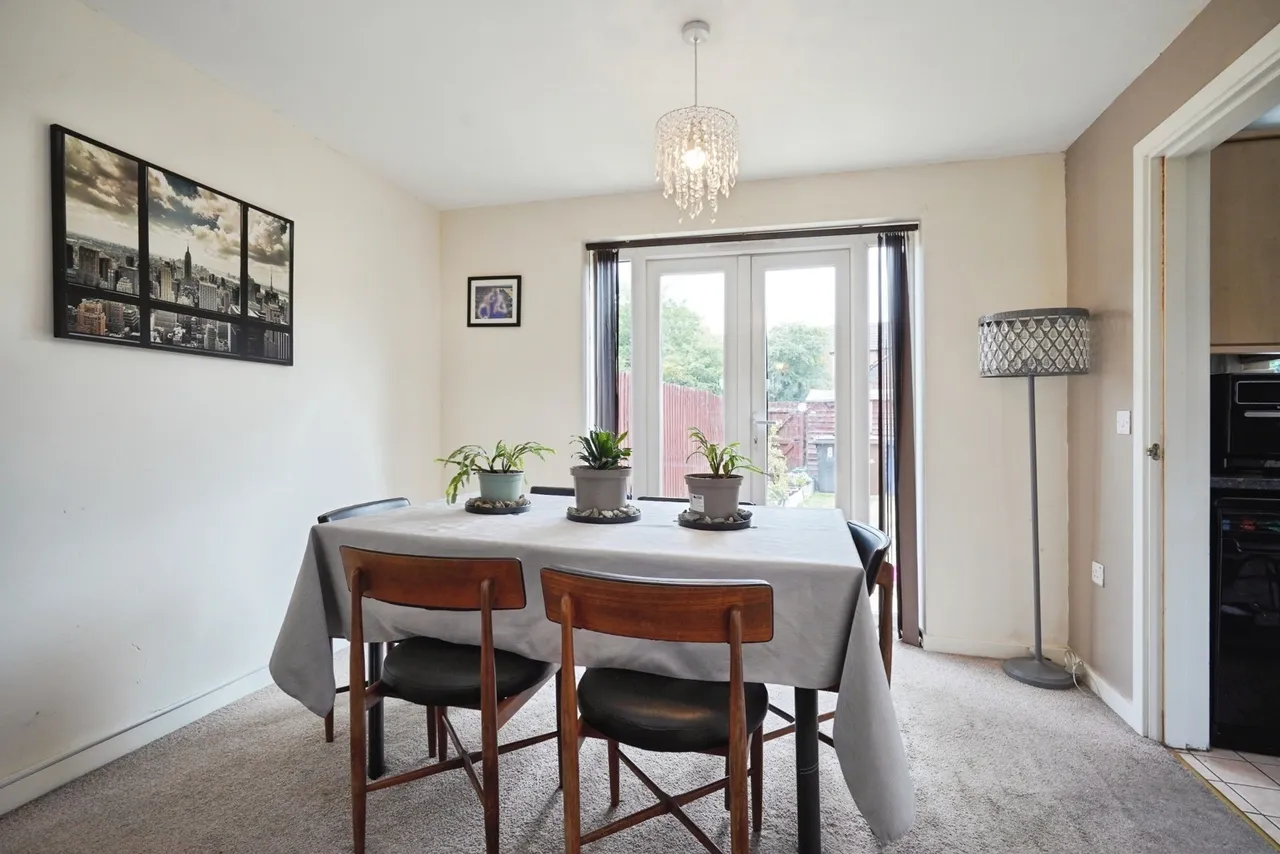 Hevea Road, Burton-on-Trent, DE13, photo 10