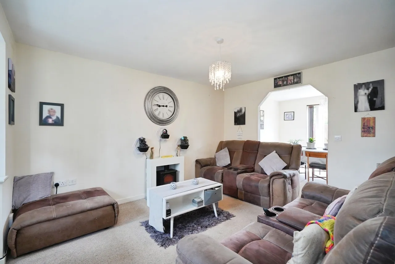 Hevea Road, Burton-on-Trent, DE13, photo 7