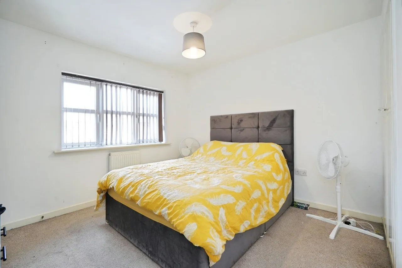 Hevea Road, Burton-on-Trent, DE13, photo 5