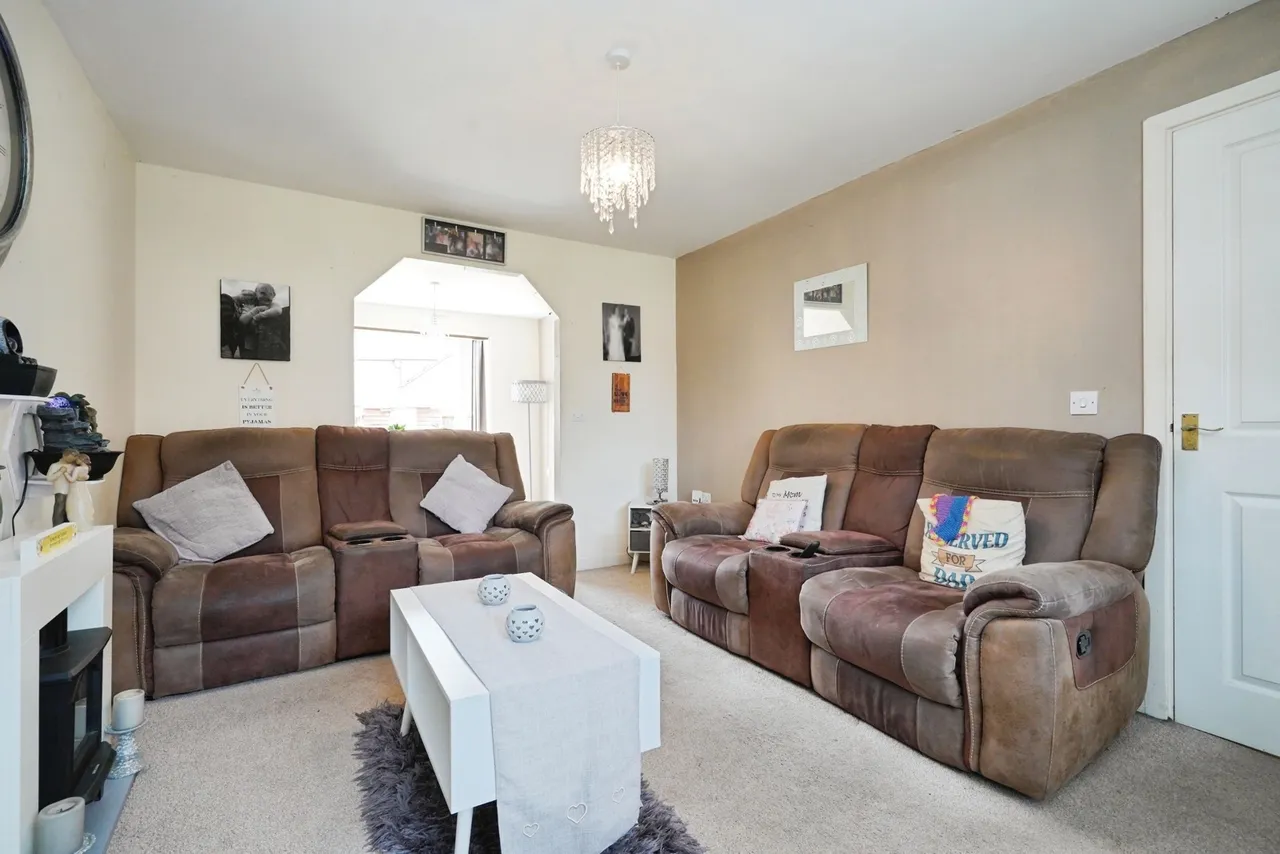 Hevea Road, Burton-on-Trent, DE13, photo 8